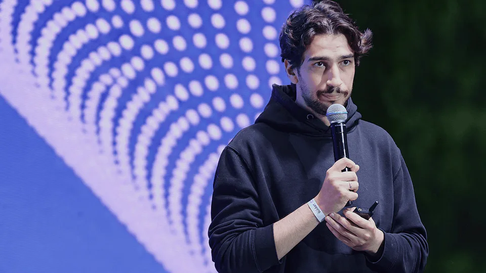 From Designer at 1inch to His Own DeFi Startup: How Dmitry Vazhenin Is Building Lifted Finance